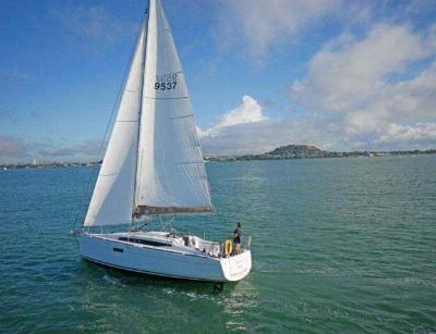 View detailed information about Auckland bareboat charter yacht  Vagabond - Jeanneau 349